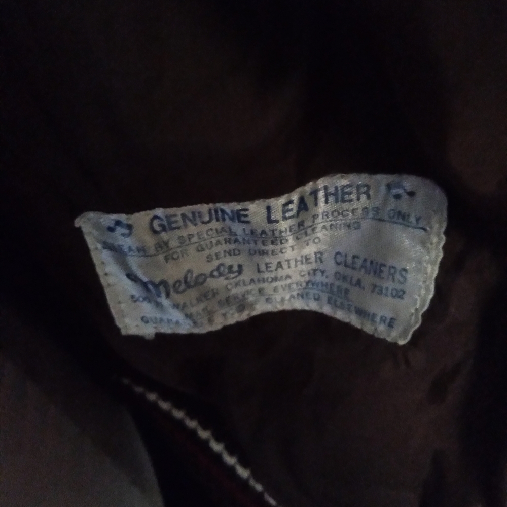 Elegant Brown and Cream Leather Jacket By Ms Pioneer - Picture 3 of 5